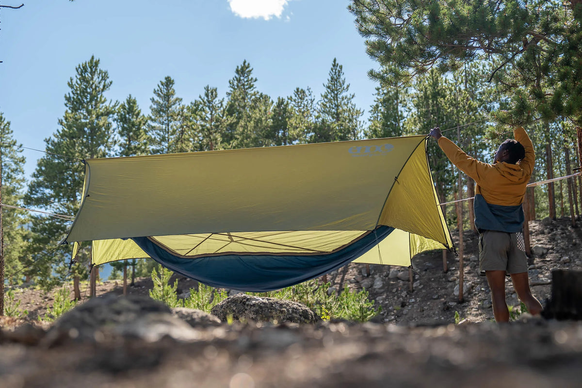 HouseFly™ Rain Tarp
